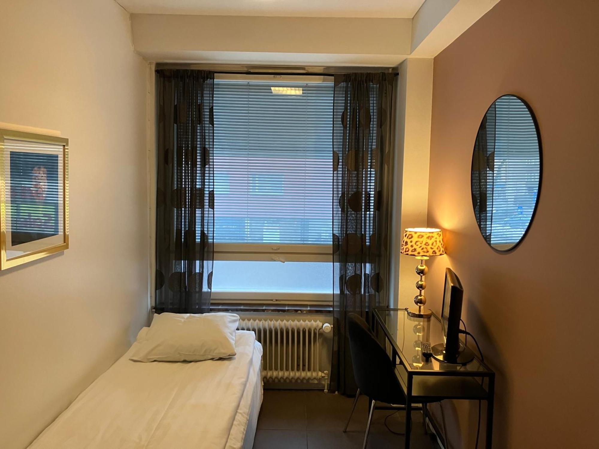 Hotel Harriet 2*